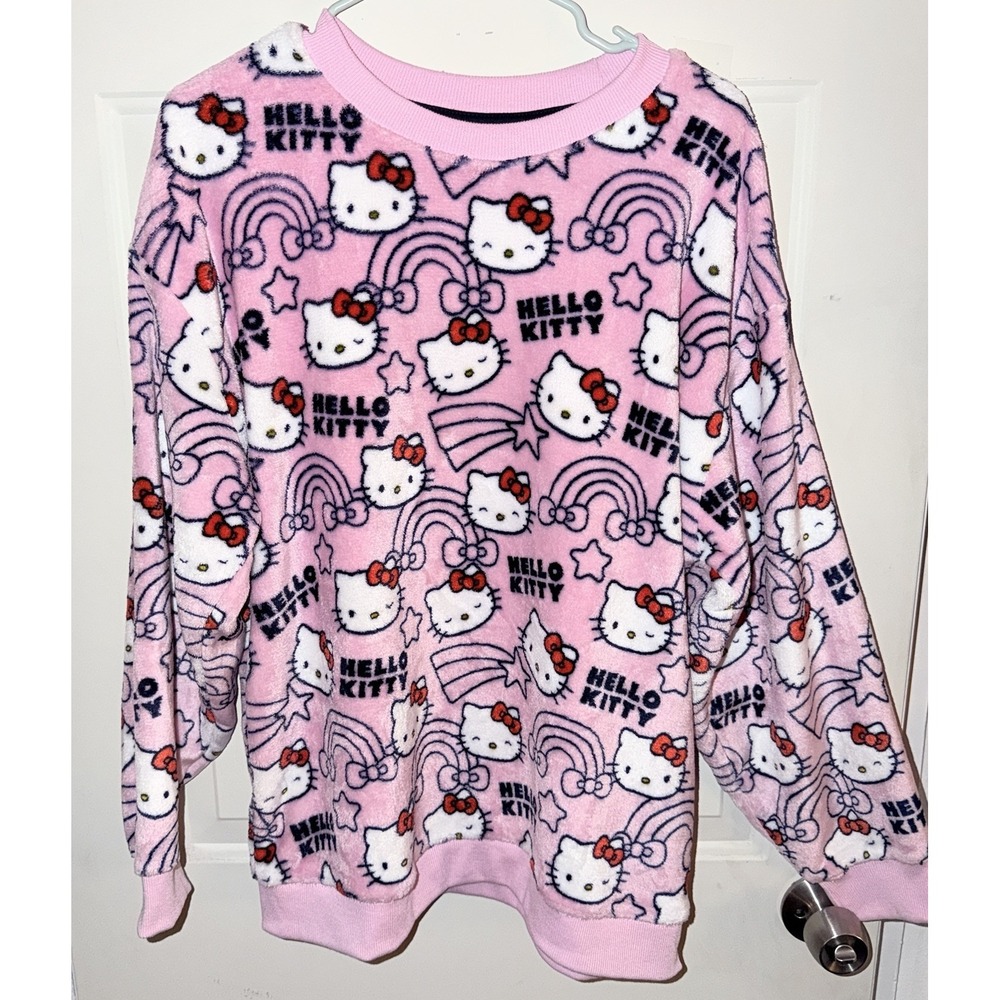 NWOT Hello Kitty Sanrio Women's L Pink Plush Fleece Sweatshirt Rainbow Kawaii